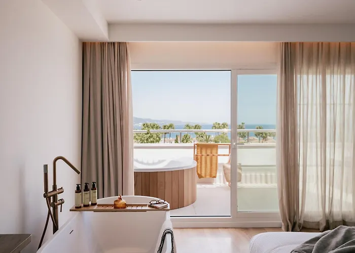 Me By Melia Marbella 5* Марбелья
