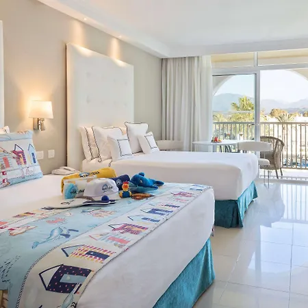 Melia Banús