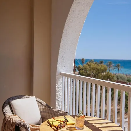 Melia Banús